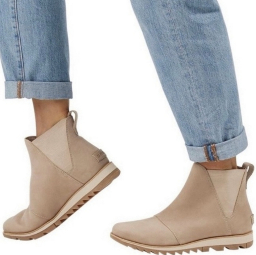 SOREL Harlow Classix Chelsea Boots Waterproof Dove Gray Suede Winter Boots